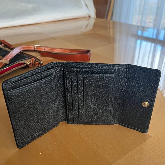 Dooney & Bourke Love Letter Carrier Crossbody Purse Pebble Grain Leather Black - Picture 7 of 8